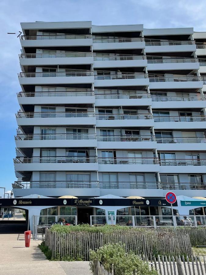 カレーRoyal Seavieuwアパートメント エクステリア 写真